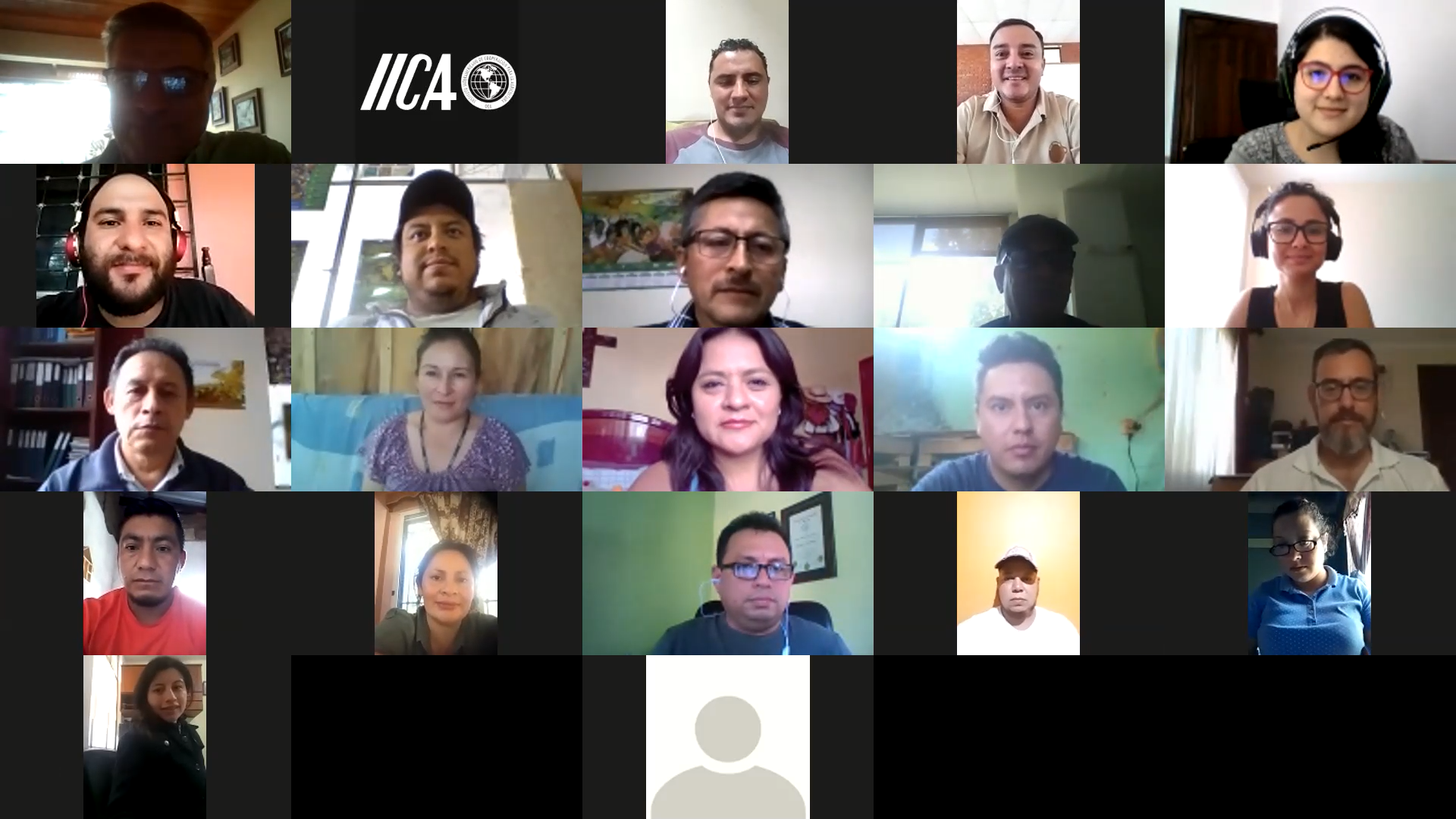 IICA promueve el bioemprendimiento entre productores de la agricultura familiar