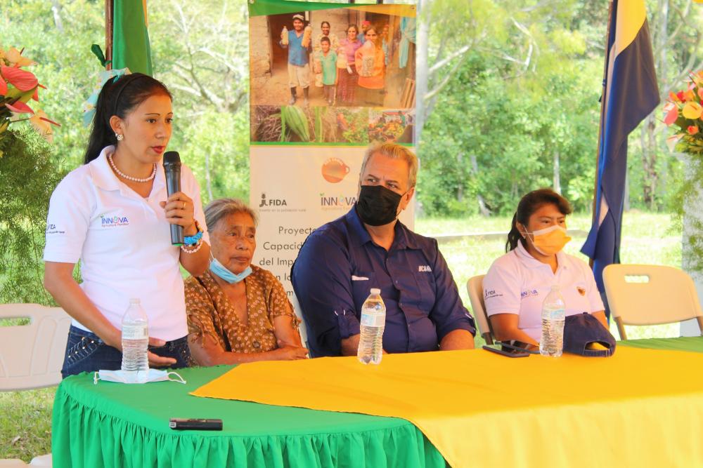 IICA y Red COMAL clausuran proyecto INNOVA-AF en comunidades de la Paz, Honduras // IICA y Red COMAL concluem o projeto INNOVA AF nas comunidades da Paz, Honduras.