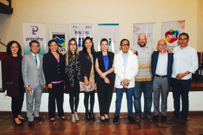 Mesa de Emprendimiento e Innovación en Loja, Ecuador